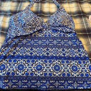 Lands End like new sz 14 tankini top